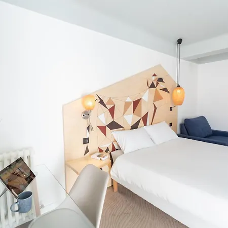 Ibis Styles Centre Hotel