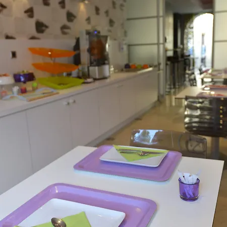 Hotel Grand Centre Niort