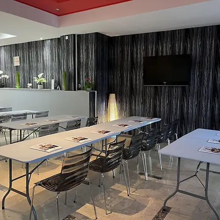 Grand Centre 3* Niort