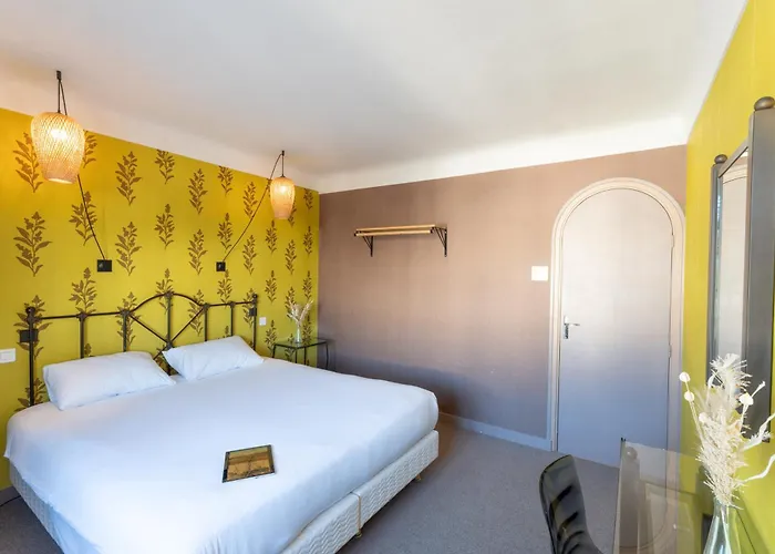 Grand Centre 호텔 니오르