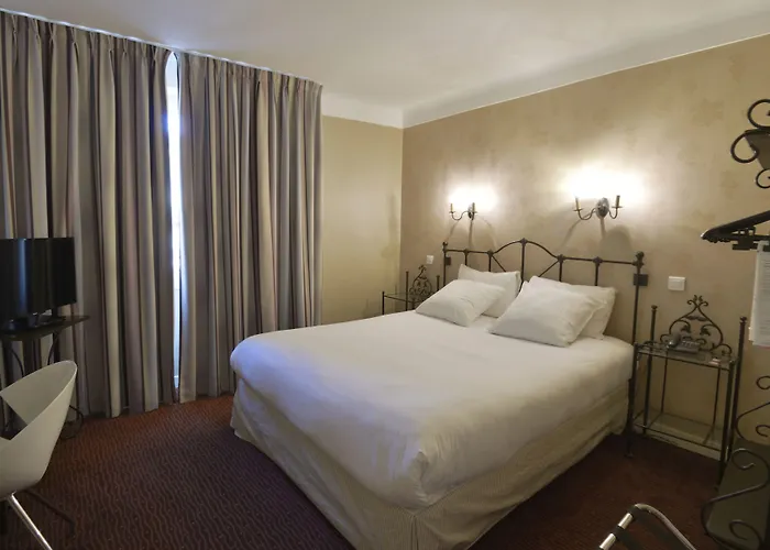 Grand Centre 니오르