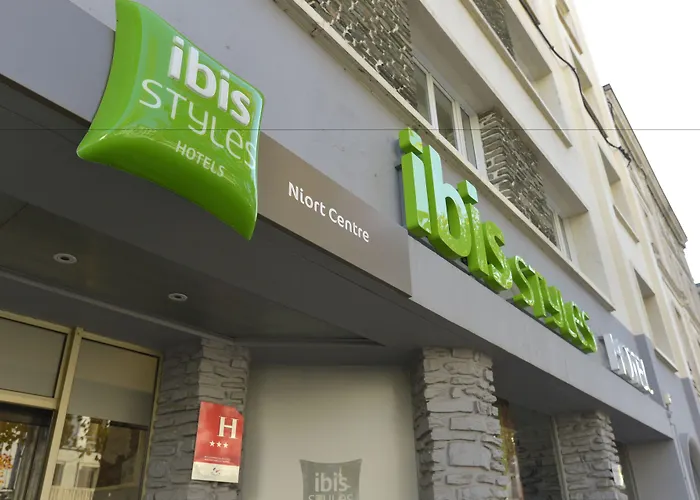 Grand Centre 니오르