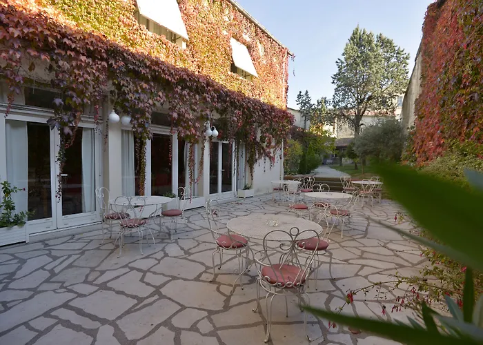 Grand Centre 니오르