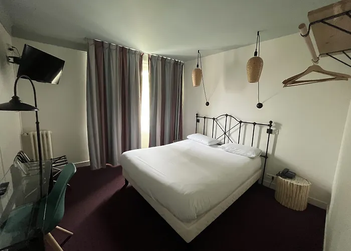 Grand Centre 니오르